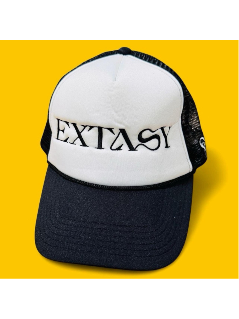 Giolì & Assia EXTASY Trucker Hat Snapback Black White Mesh Cap One Size NEW